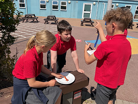 Red Oaks Primary School